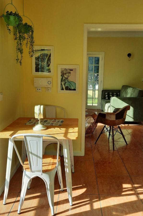 Smiling Places - Guest House In ラブルジェ エクステリア 写真